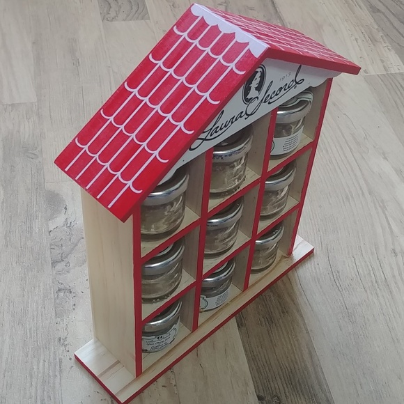 🎉2/$16 Laura Secord Wood House Storage Kitchen Crafts or Toys - Picture 4 of 5